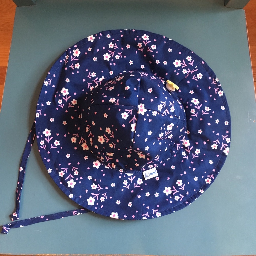 ☀️ Like new infant sun hat ☀️